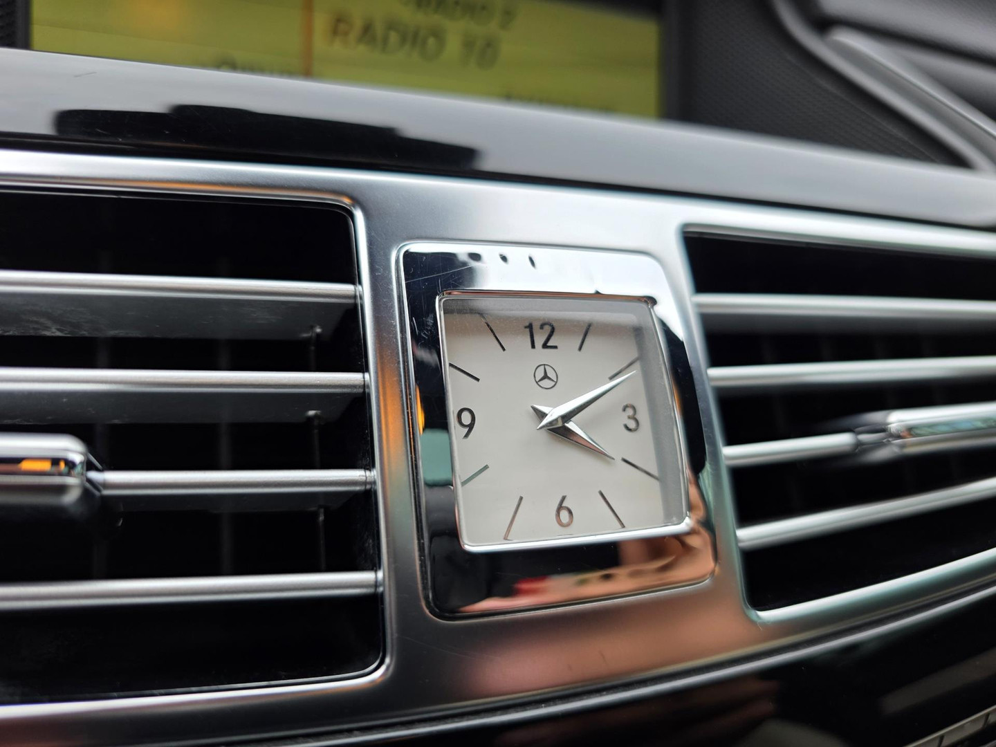 Mercedes-Benz Mercedes-Benz