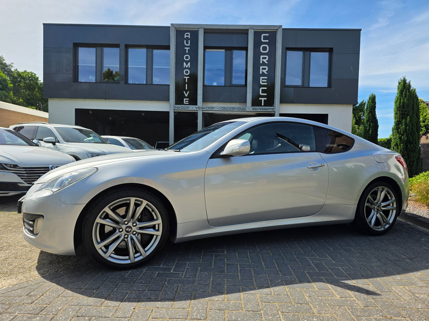 Hyundai Genesis Coupé 2.0T bij automotivecorrect | Automotive Correct