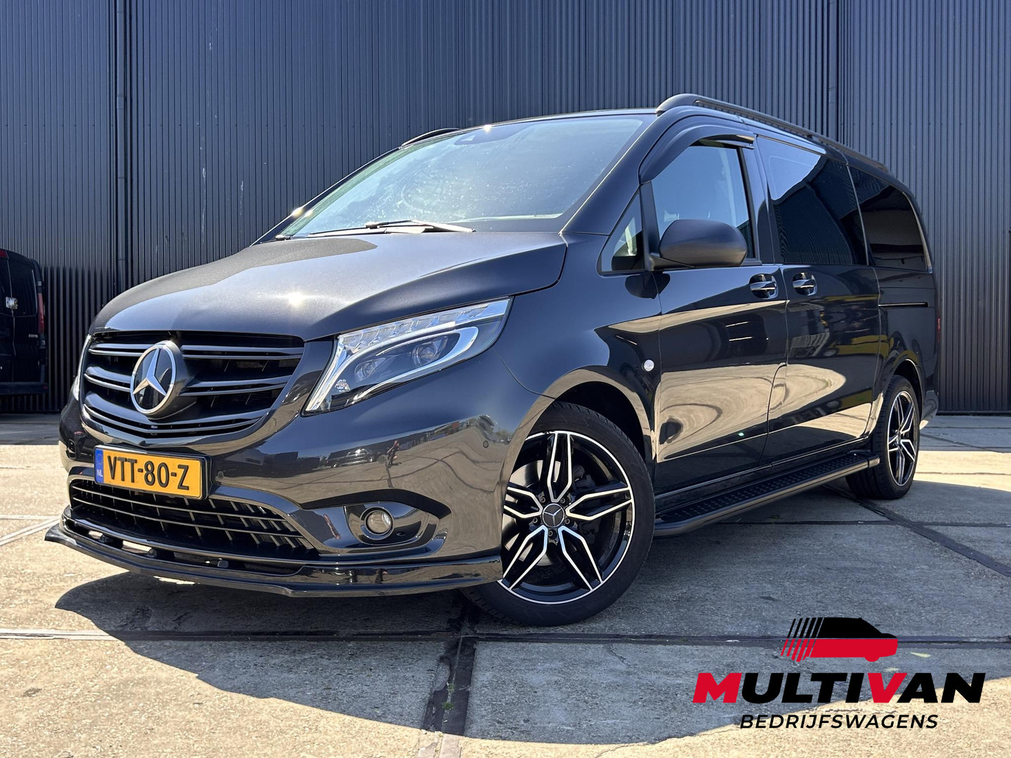Mercedes-Benz Mercedes-Benz