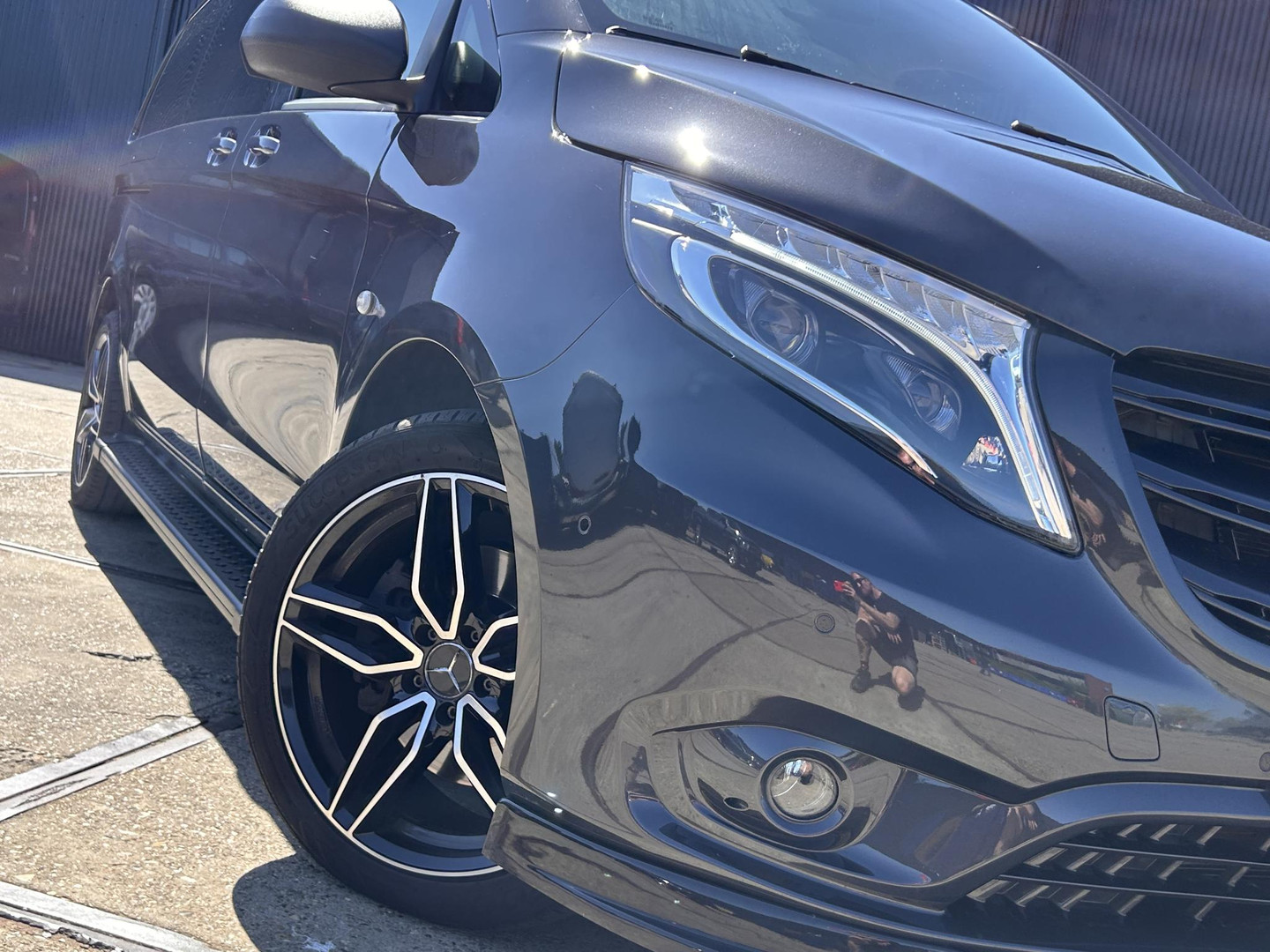 Mercedes-Benz Mercedes-Benz