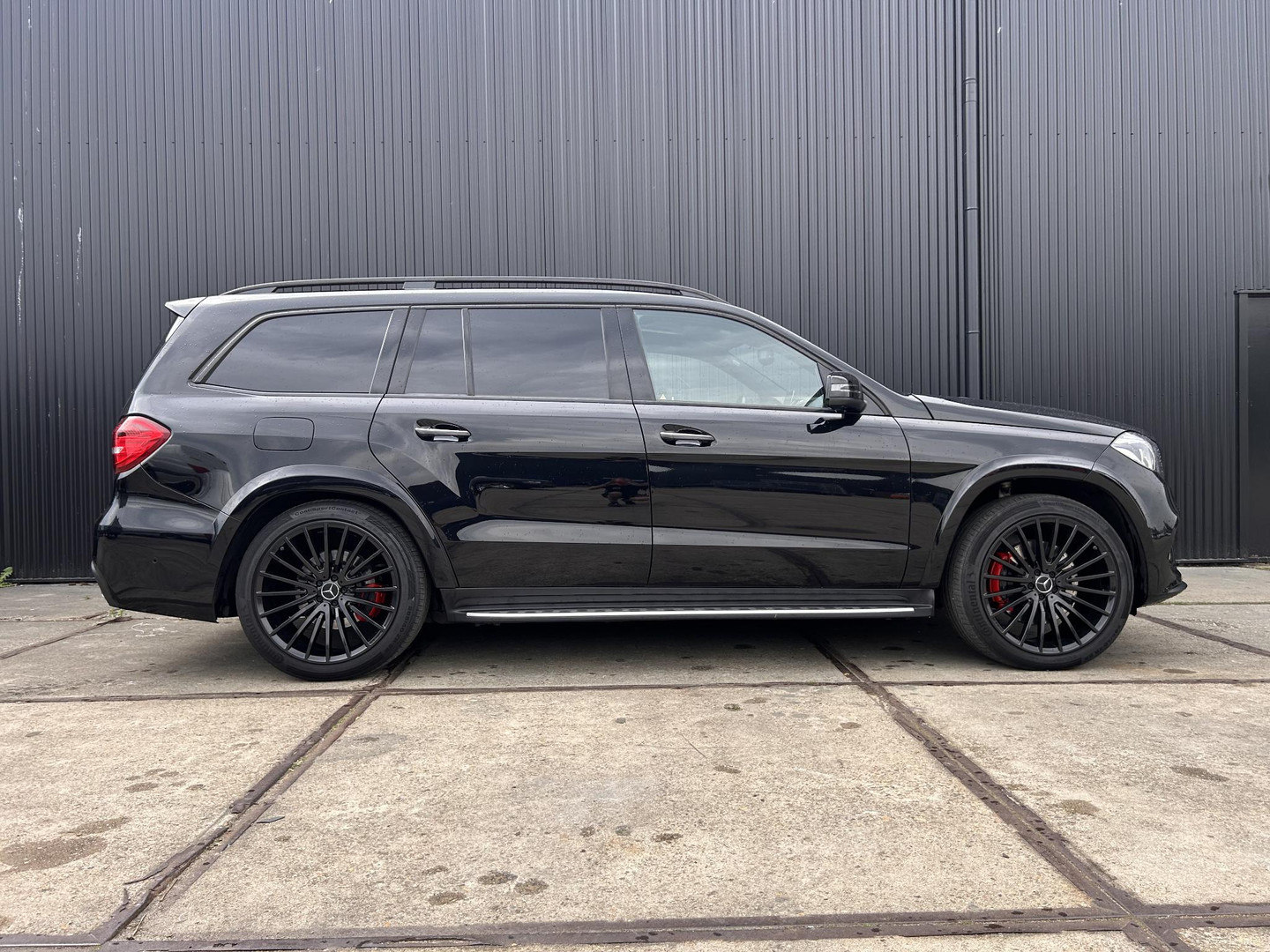 Mercedes-Benz Mercedes-Benz