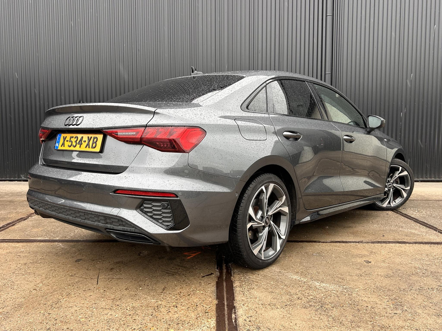 Audi