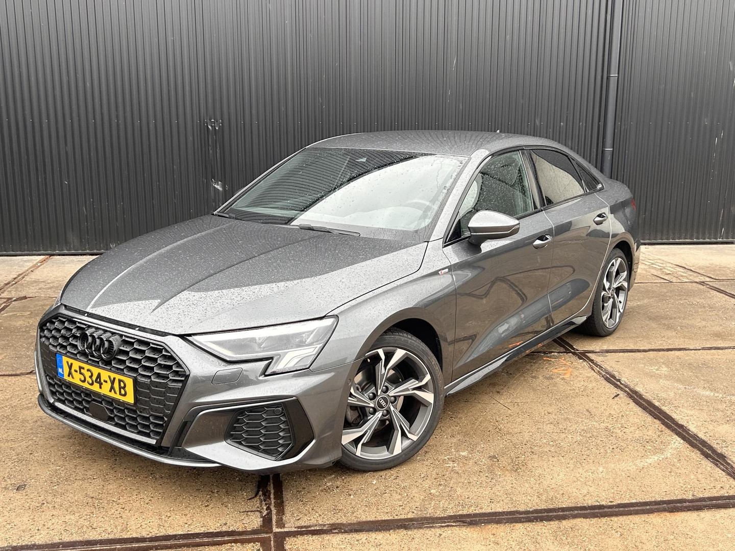 Audi