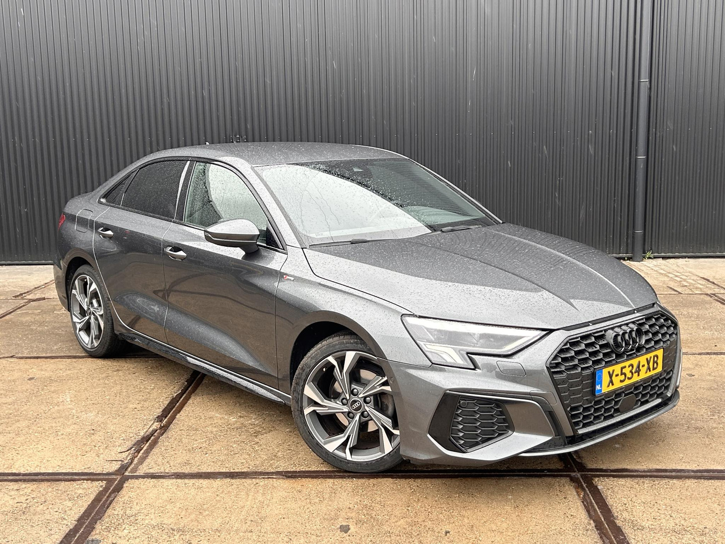 Audi