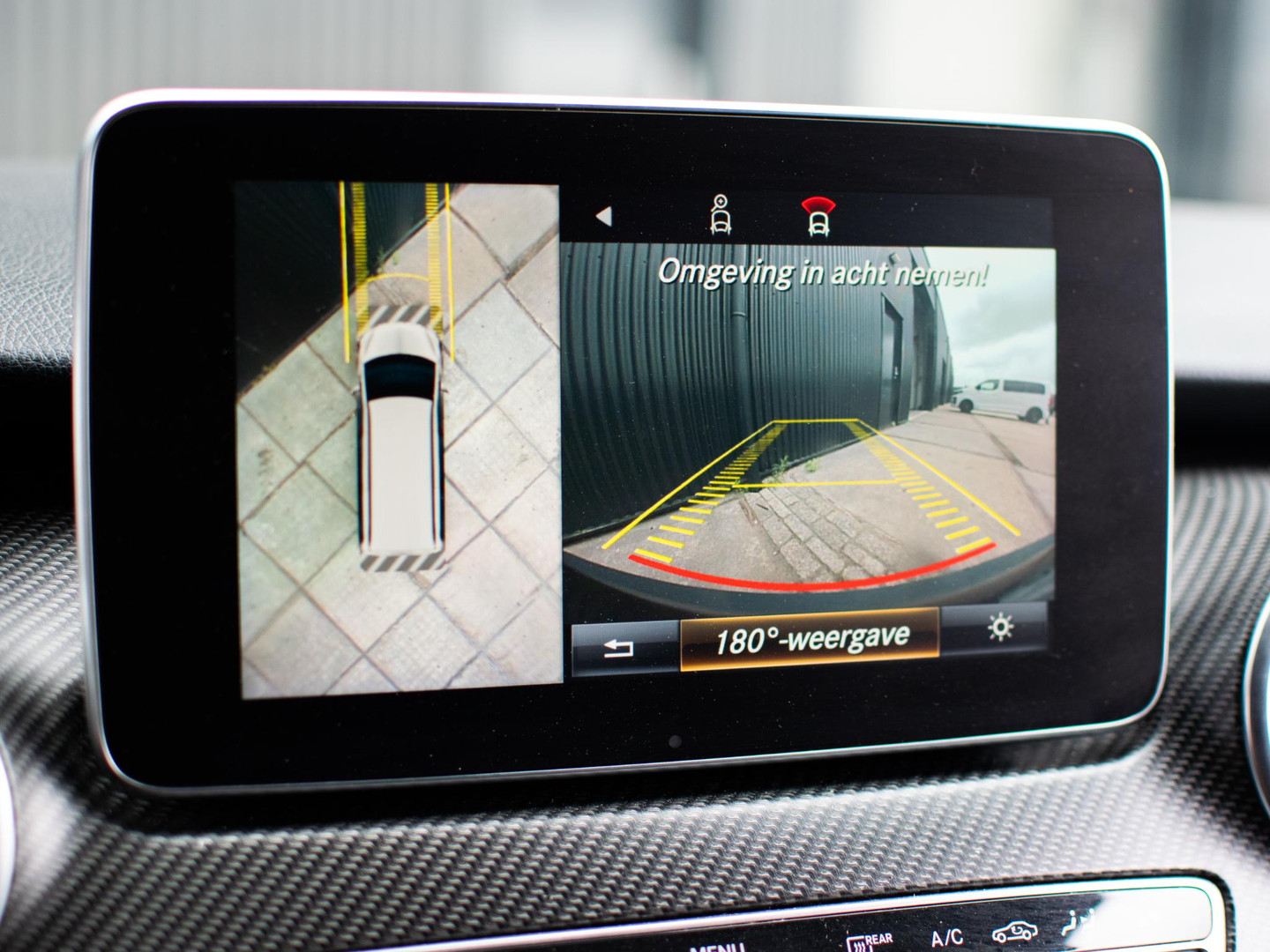 Mercedes-Benz Mercedes-Benz