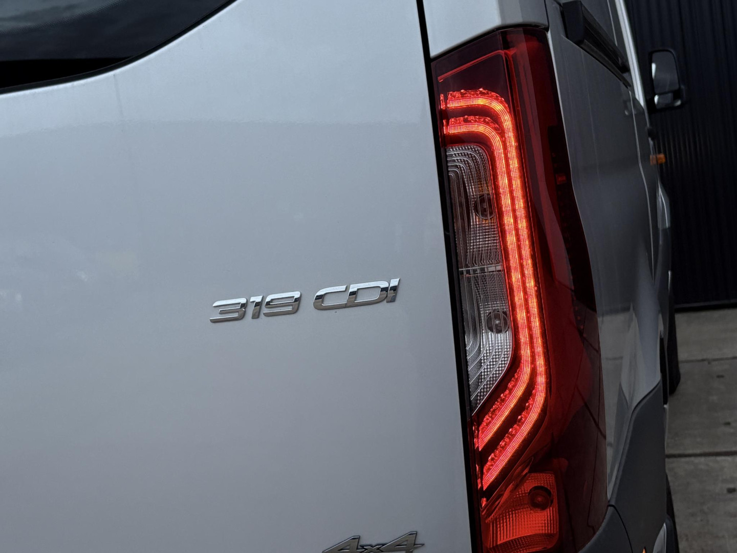 Mercedes-Benz Mercedes-Benz