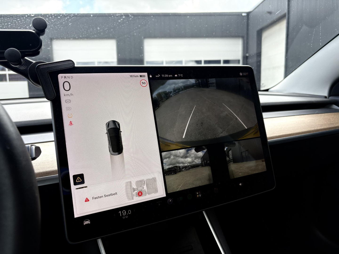 Tesla Tesla