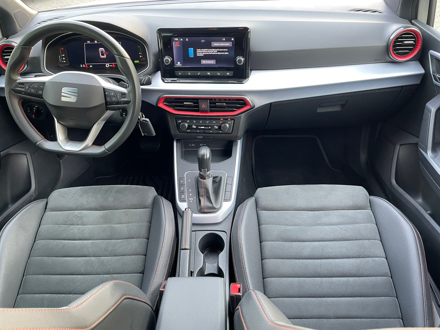 SEAT SEAT