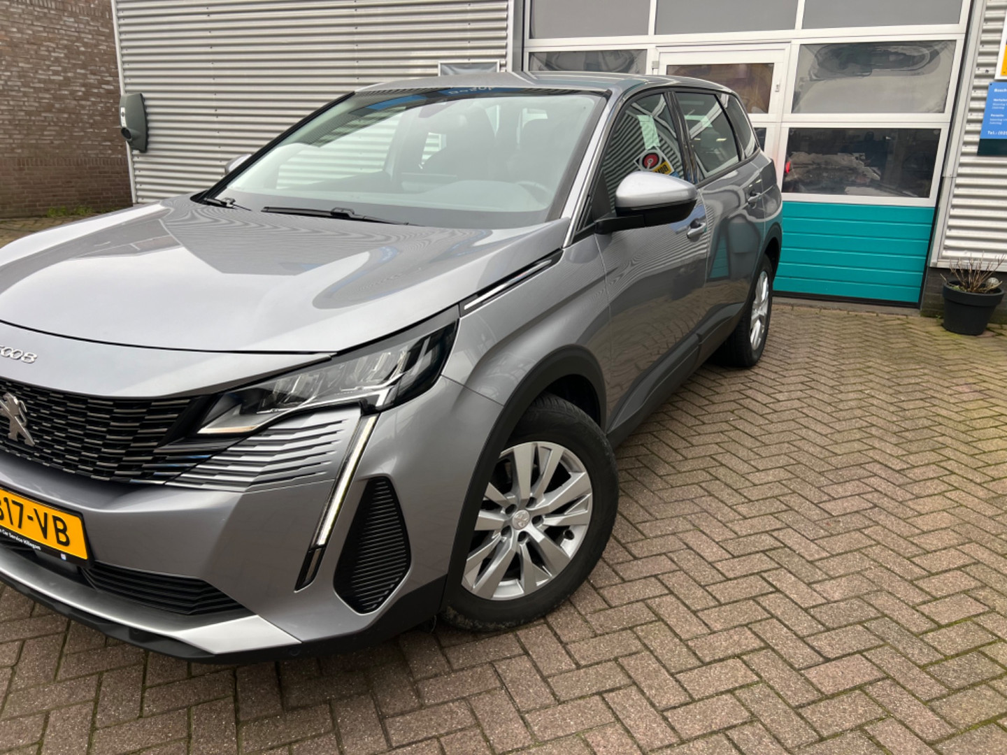 Peugeot Peugeot