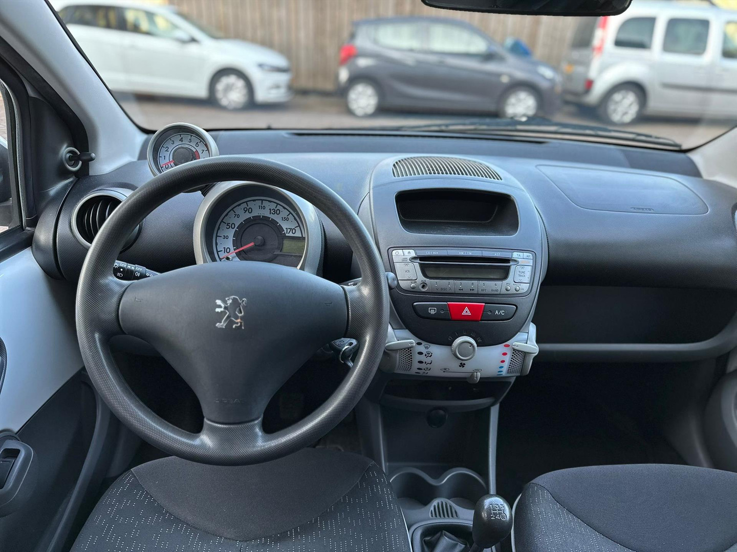 Peugeot Peugeot