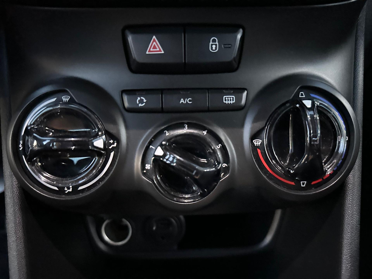 Peugeot Peugeot
