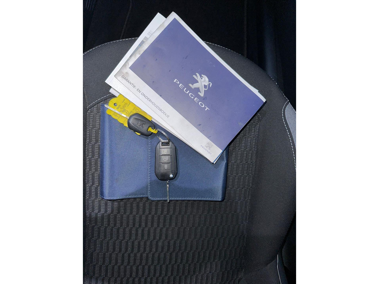 Peugeot Peugeot
