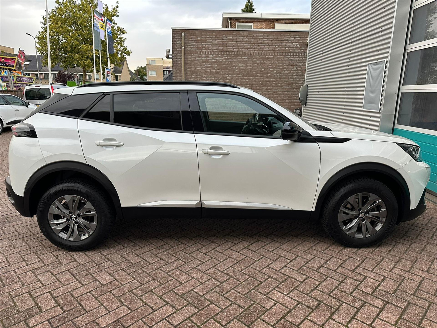 Peugeot