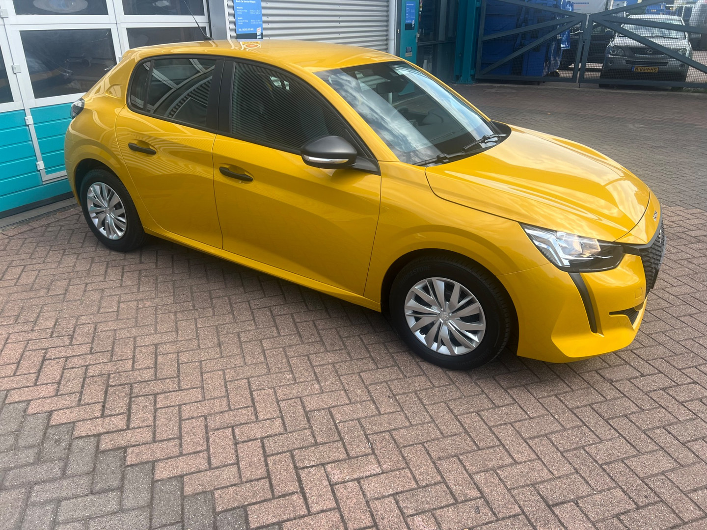 Peugeot