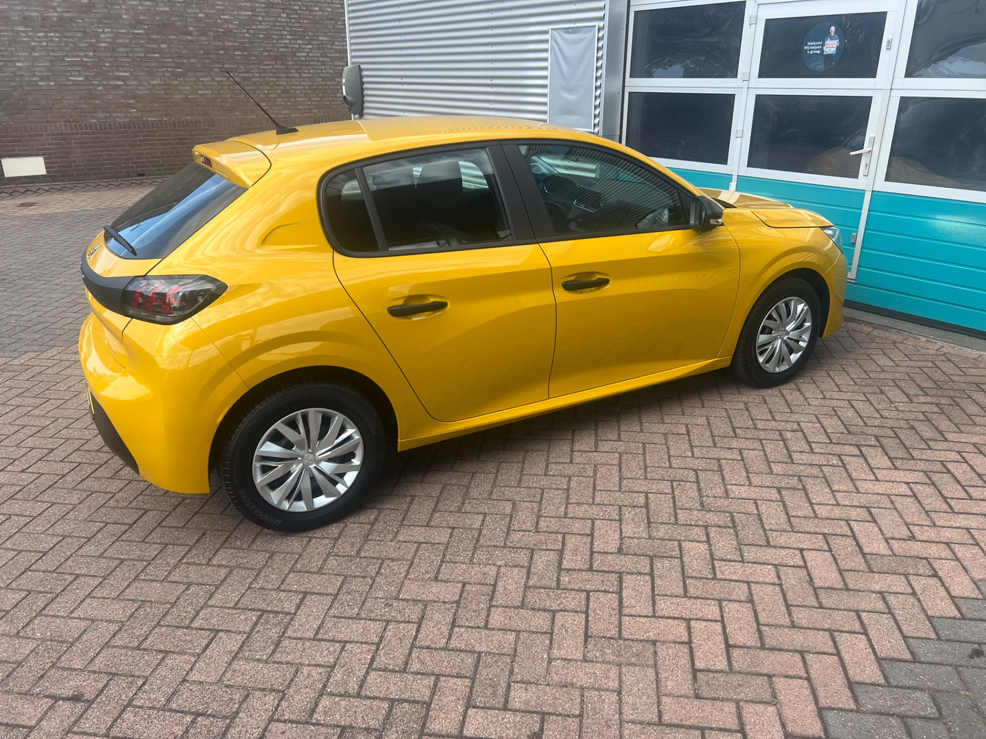 Peugeot