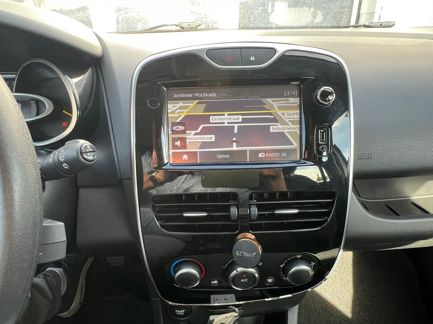 Renault Renault