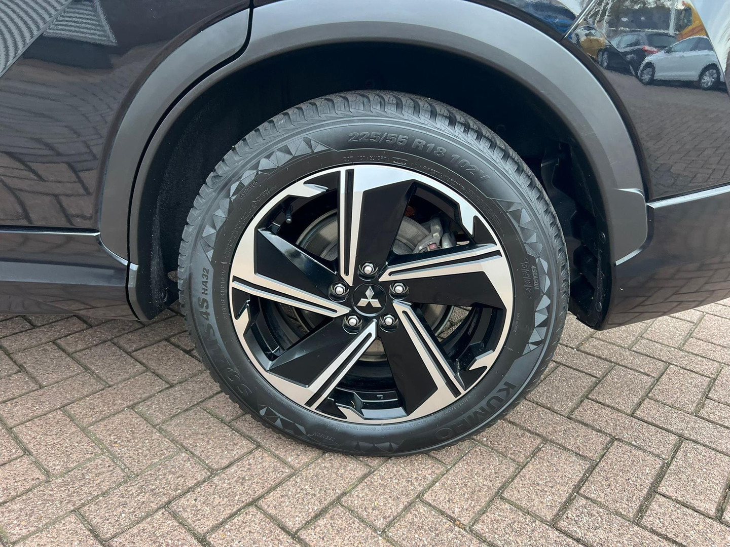 Mitsubishi Mitsubishi