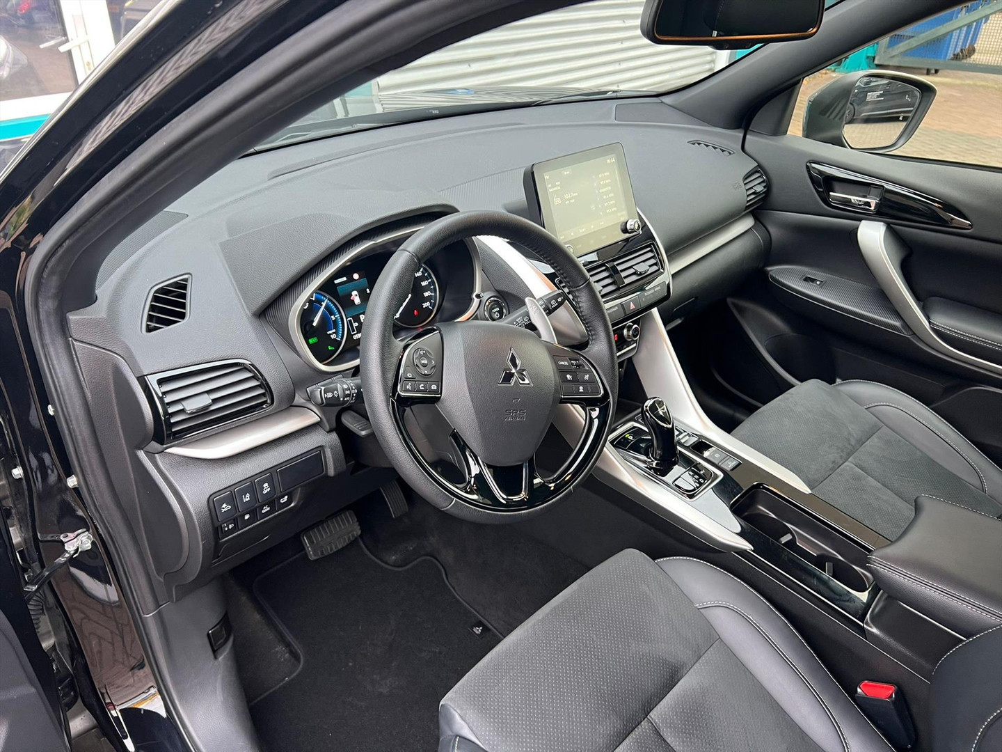 Mitsubishi Mitsubishi