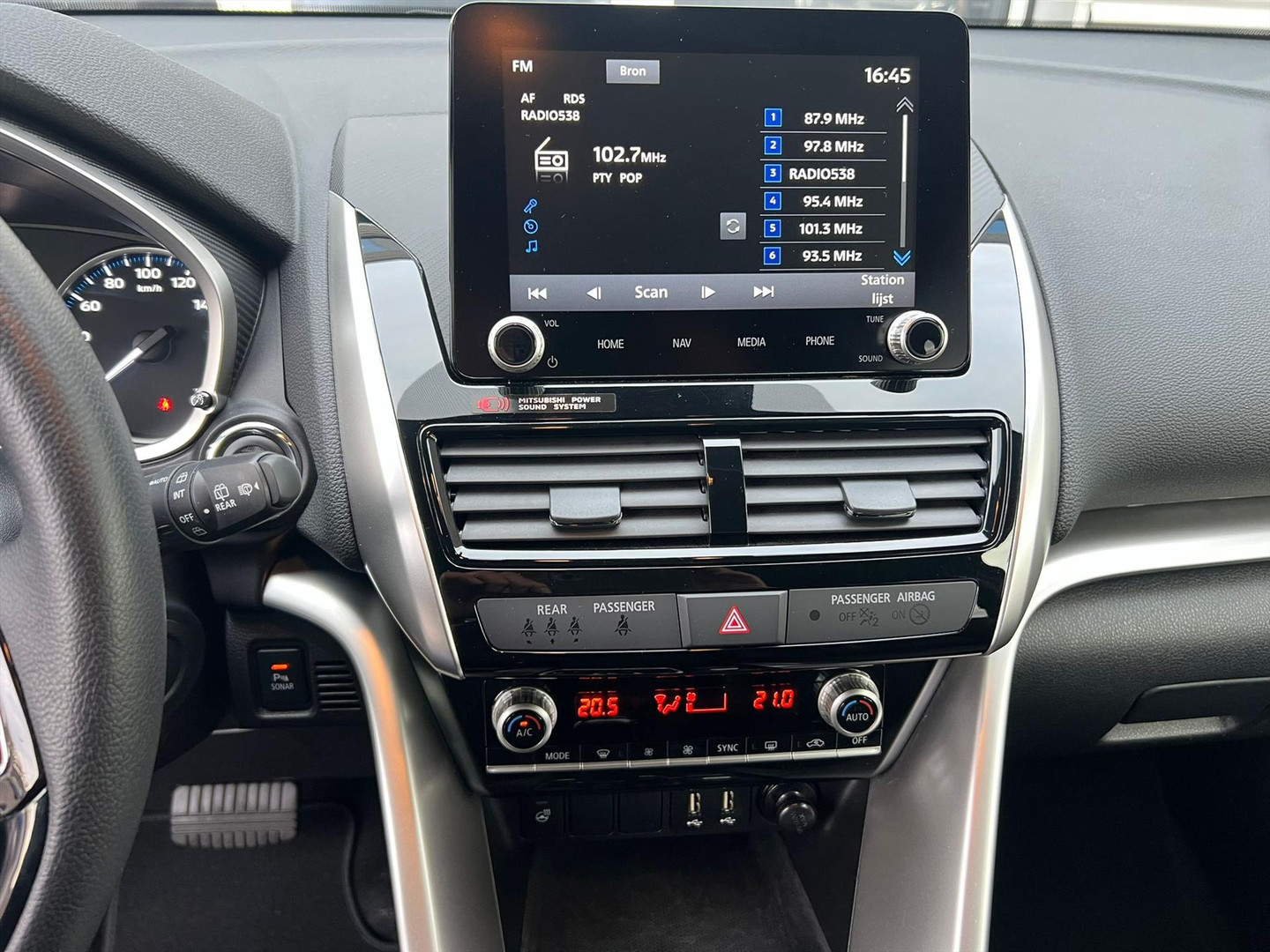 Mitsubishi Mitsubishi