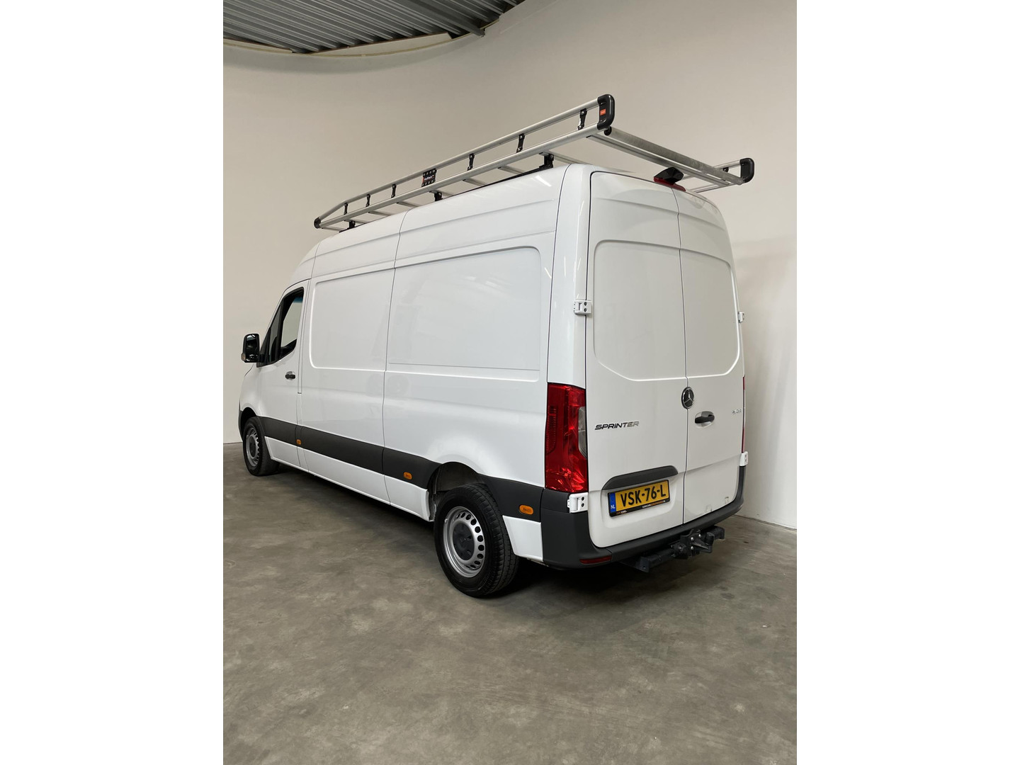 Mercedes-Benz Mercedes-Benz