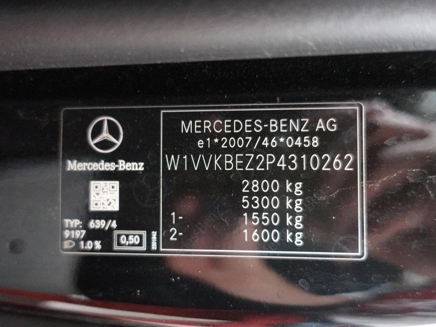 Mercedes-Benz Mercedes-Benz
