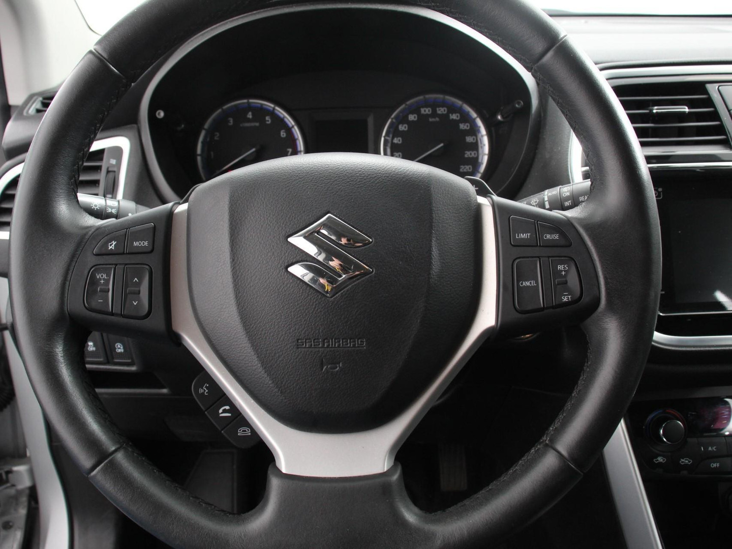 Suzuki Suzuki