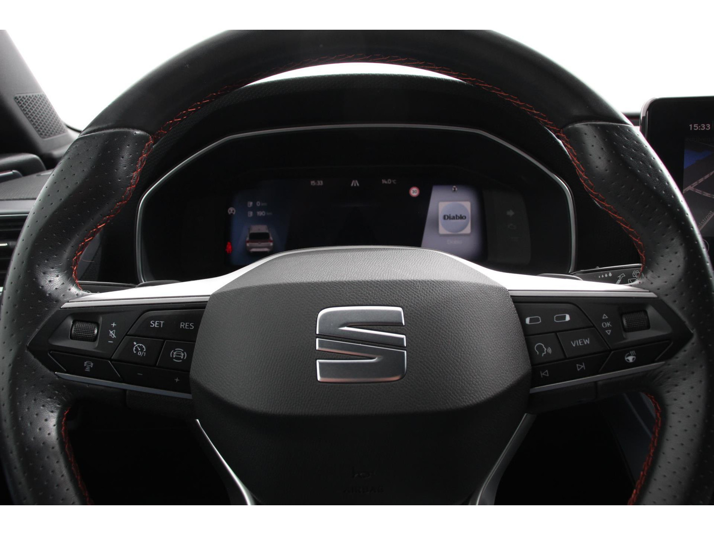 SEAT SEAT