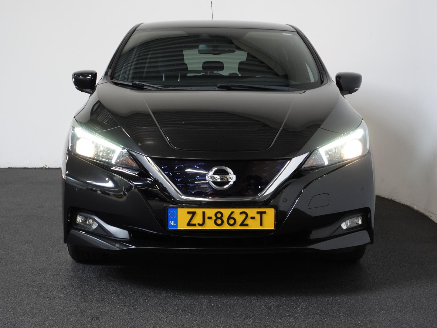 Nissan Nissan