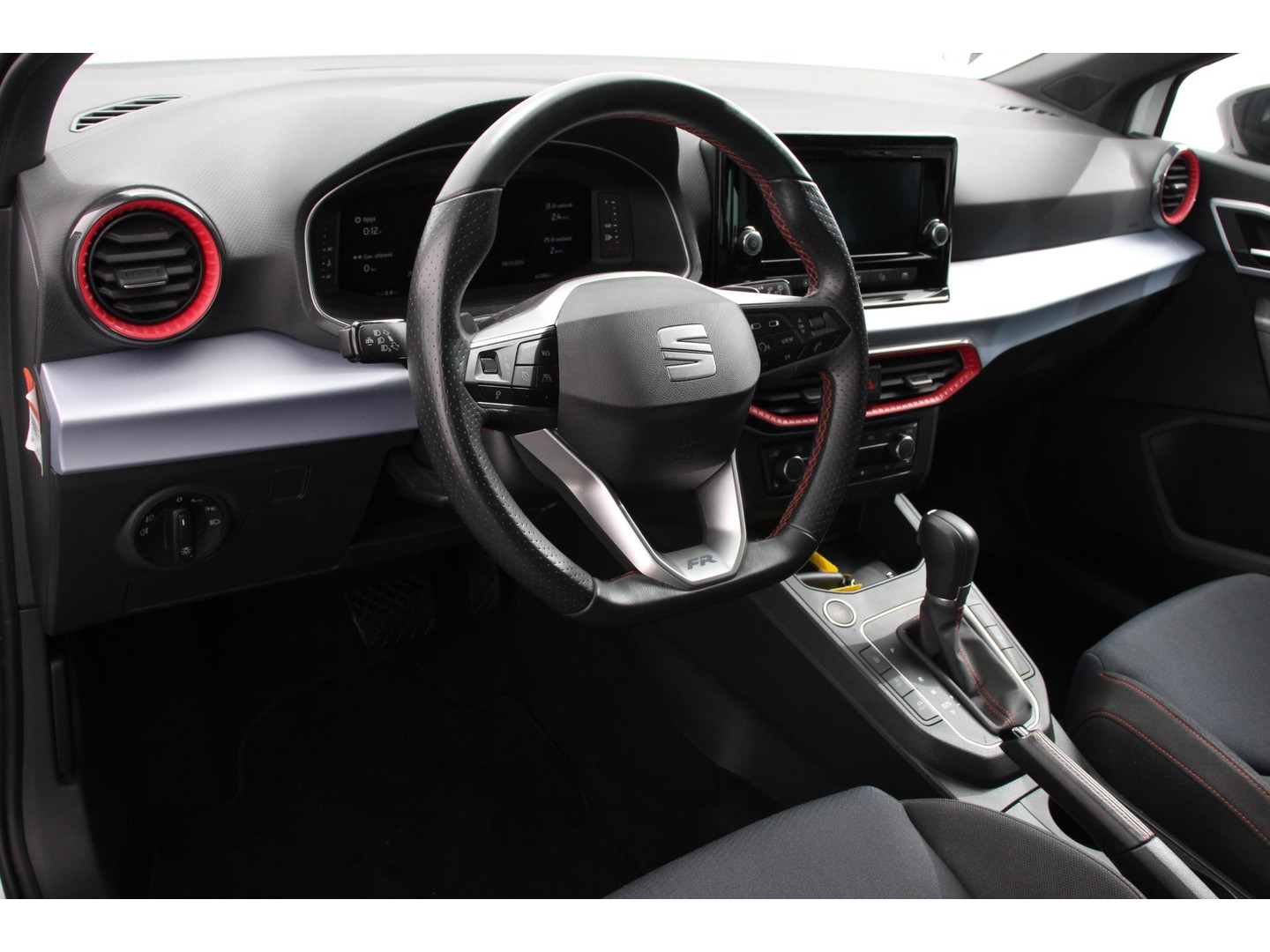 SEAT SEAT