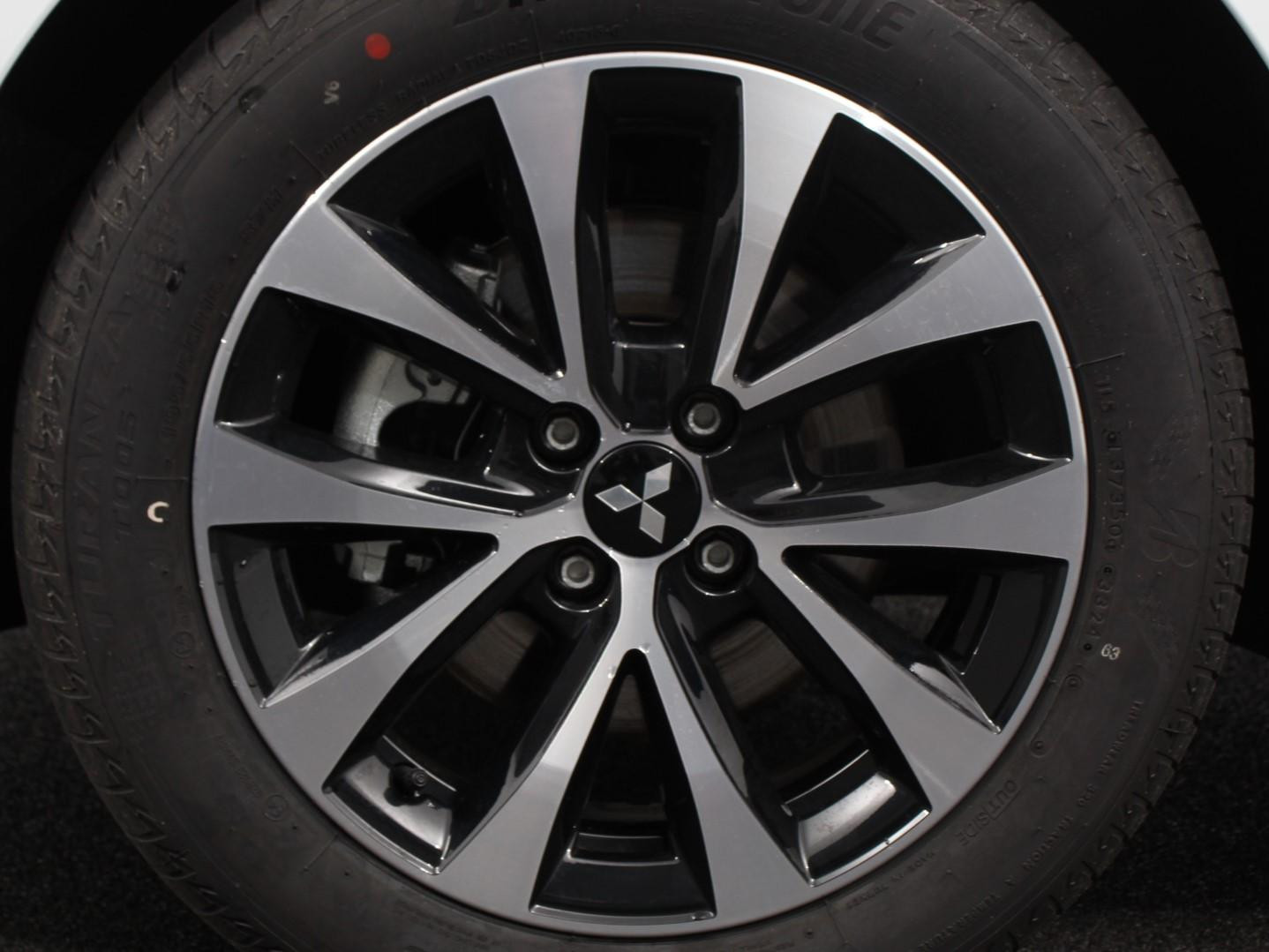 Mitsubishi Mitsubishi