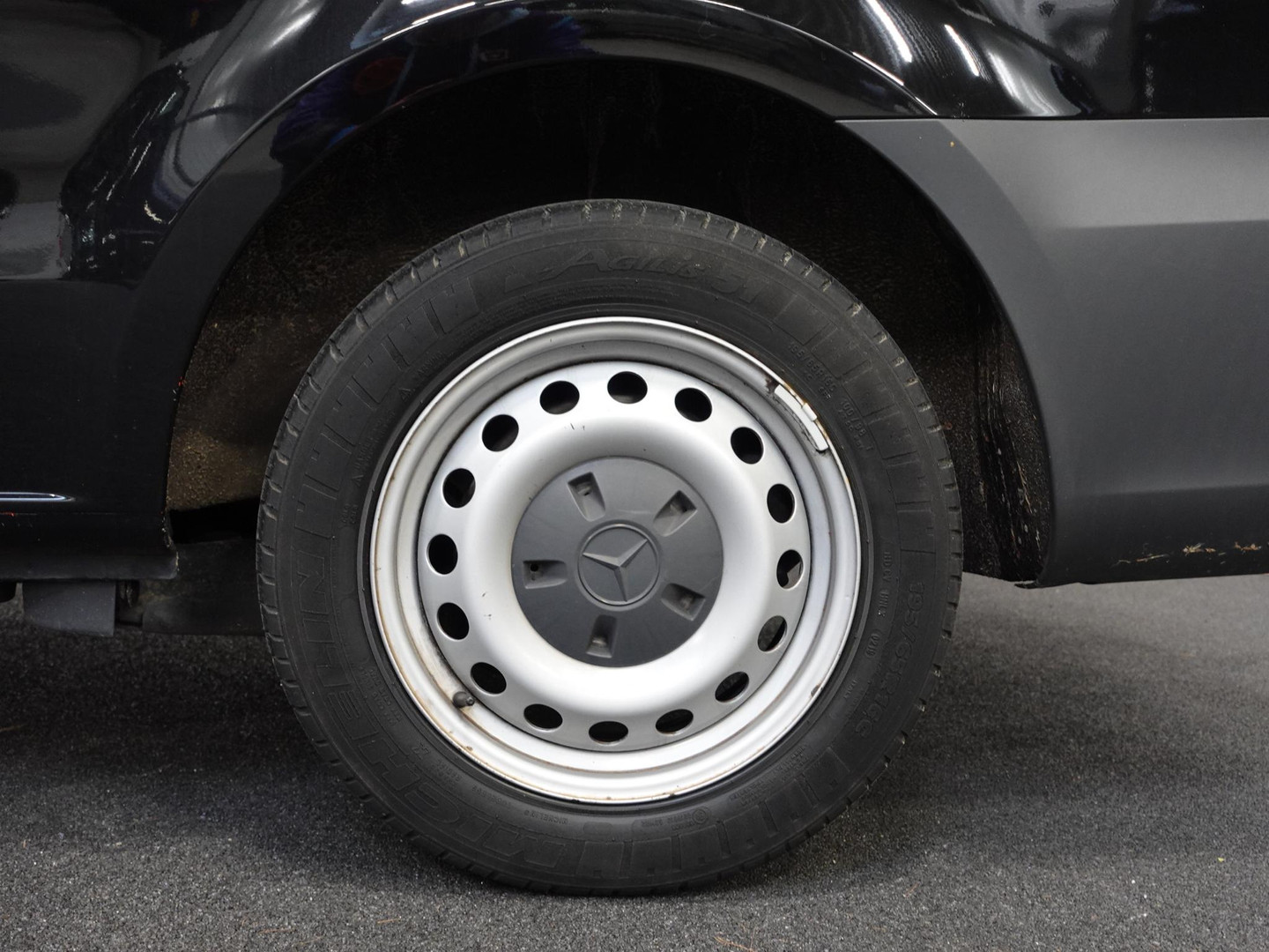 Mercedes-Benz Mercedes-Benz