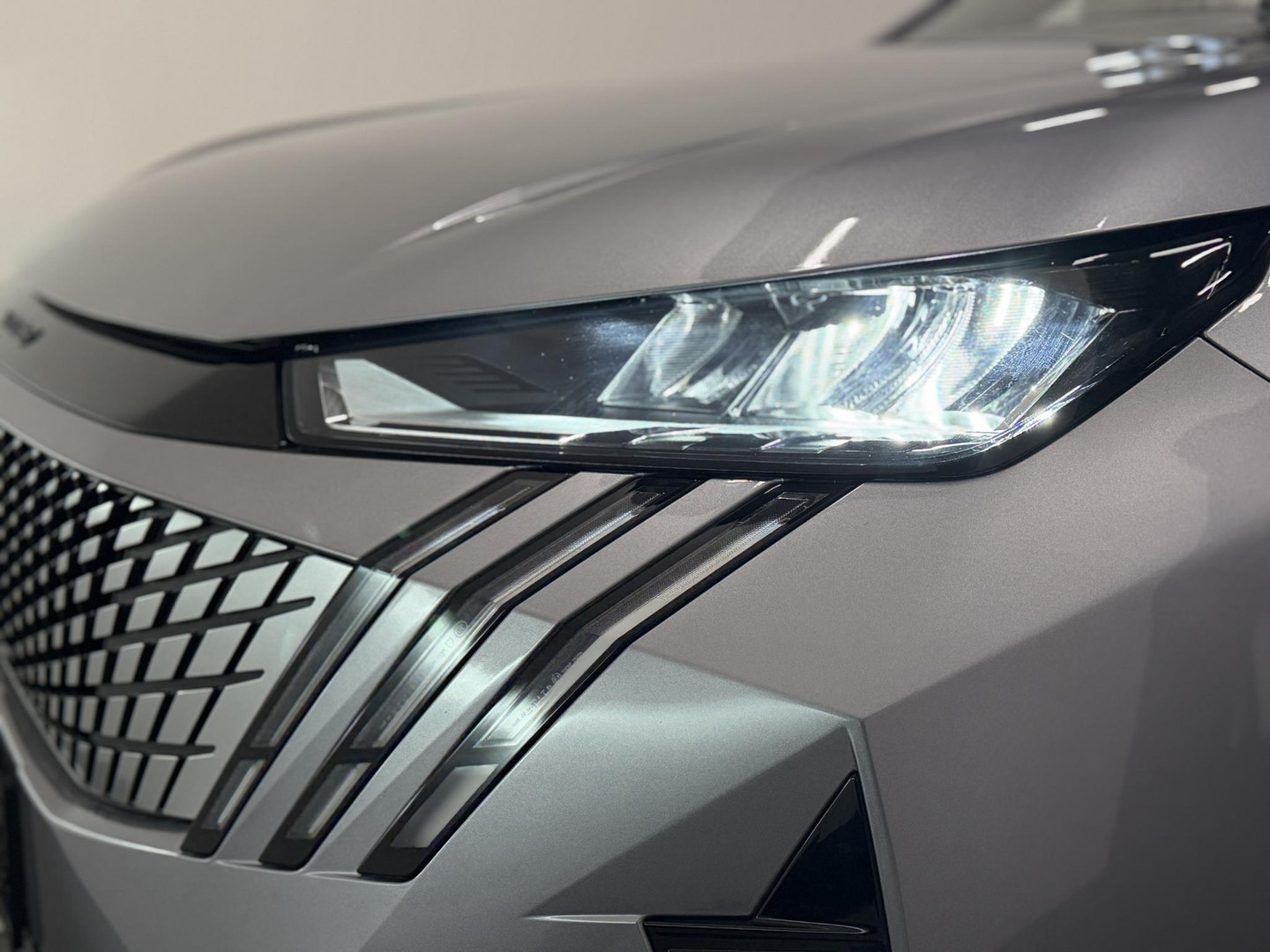 Peugeot Peugeot