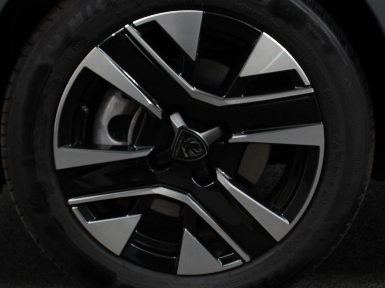 Peugeot Peugeot