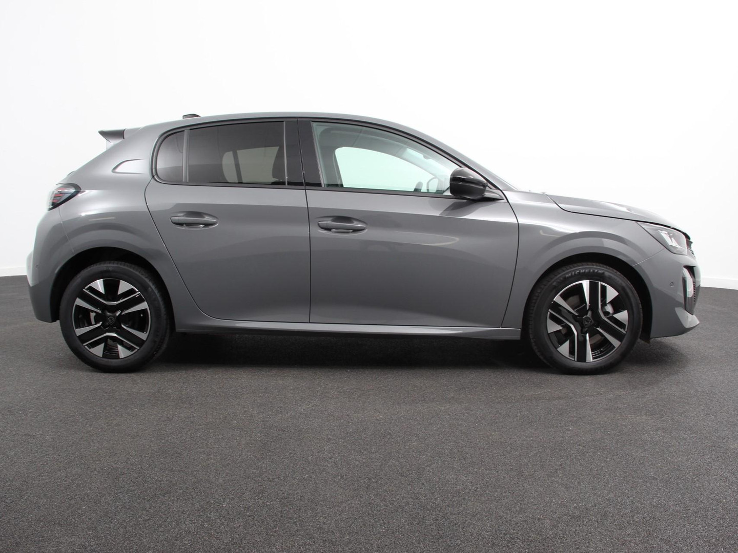 Peugeot Peugeot