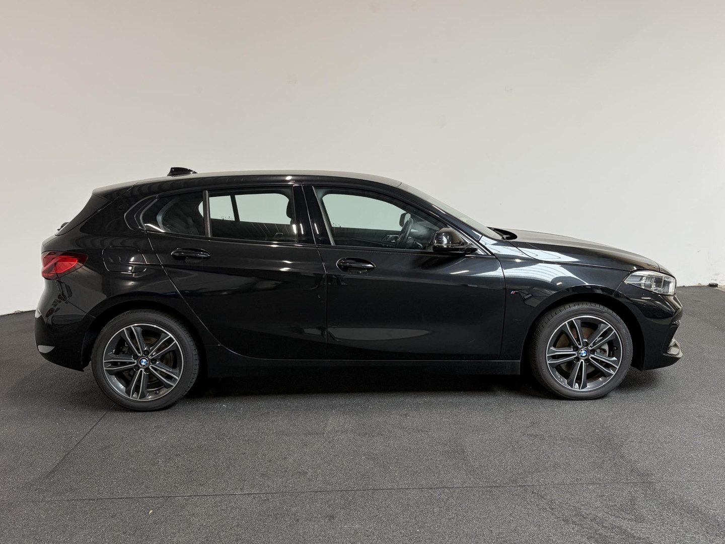BMW BMW