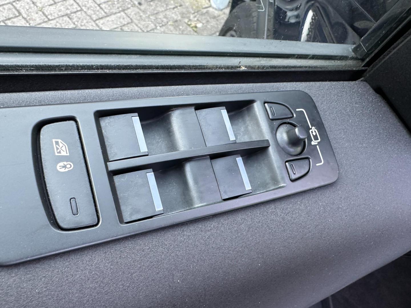 Land Rover Land Rover