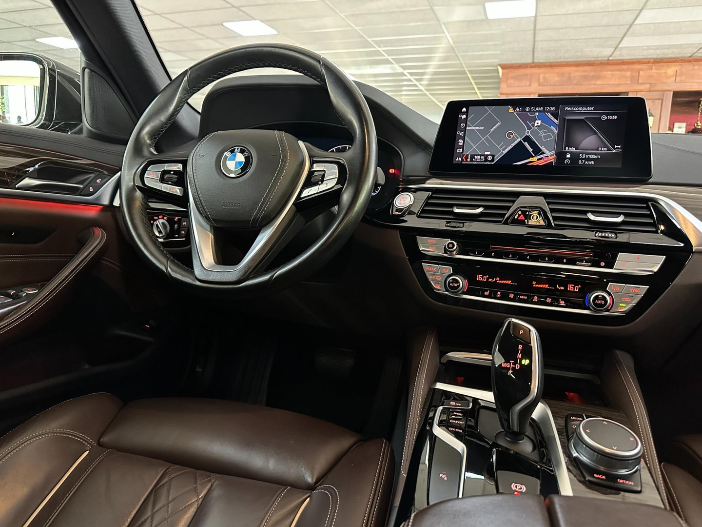 BMW BMW
