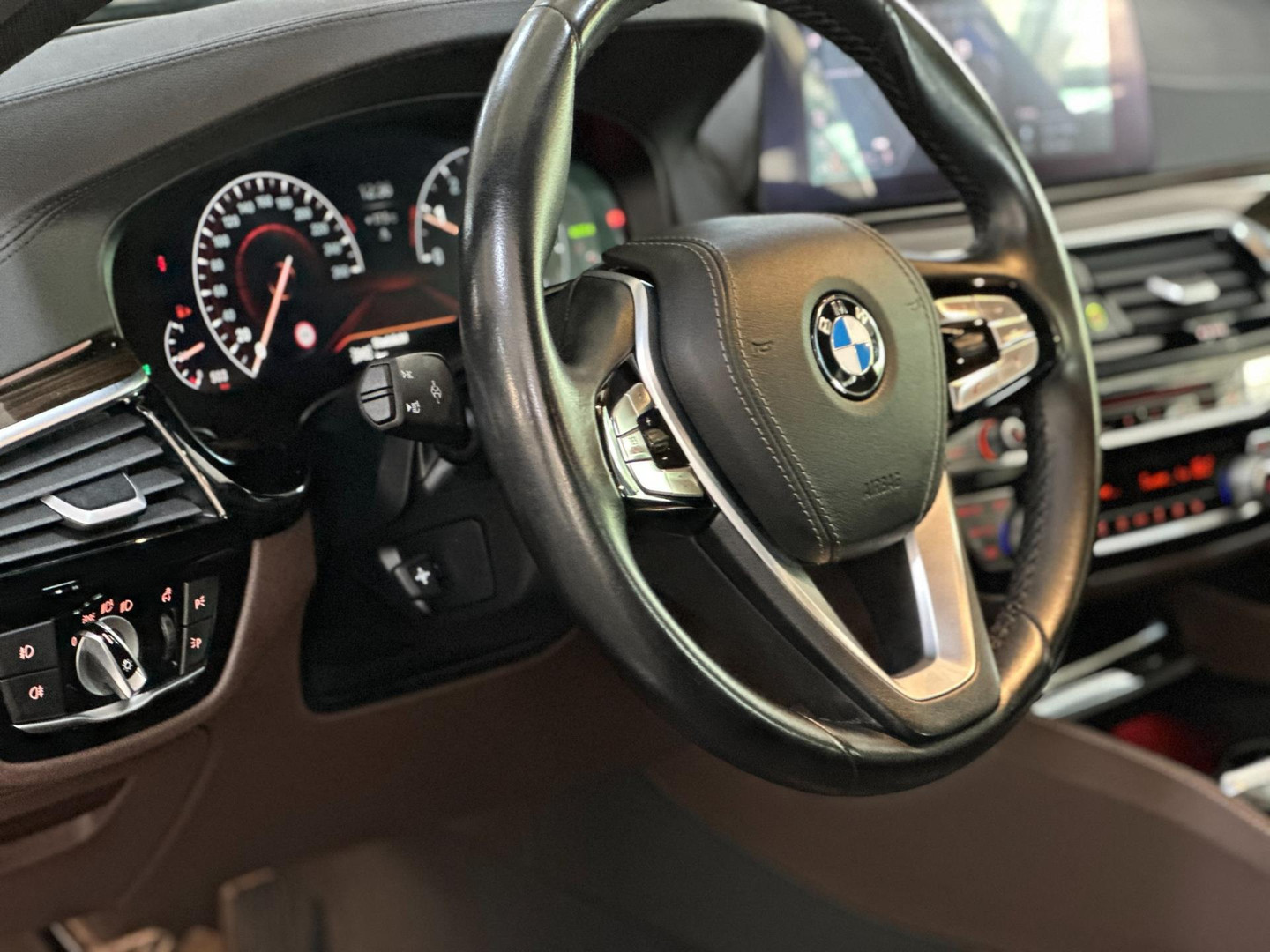 BMW BMW