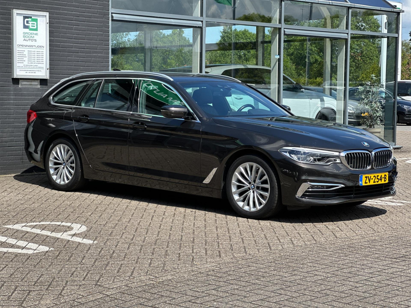 BMW BMW