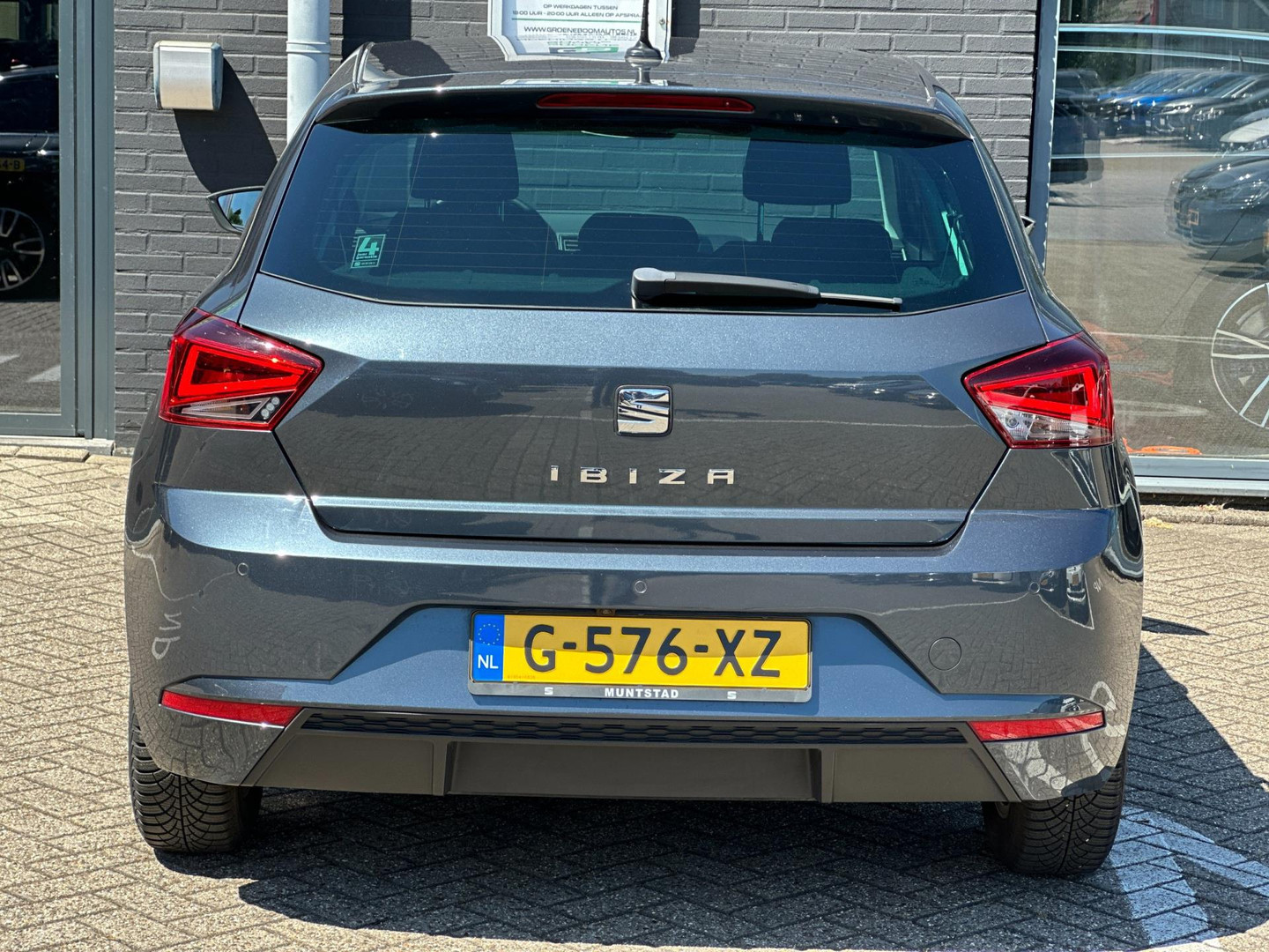 SEAT