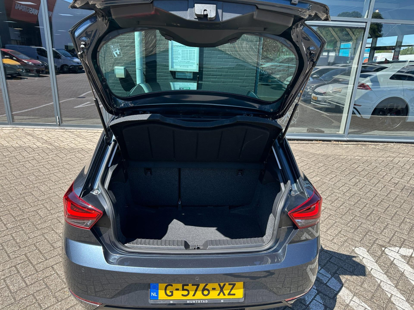 SEAT