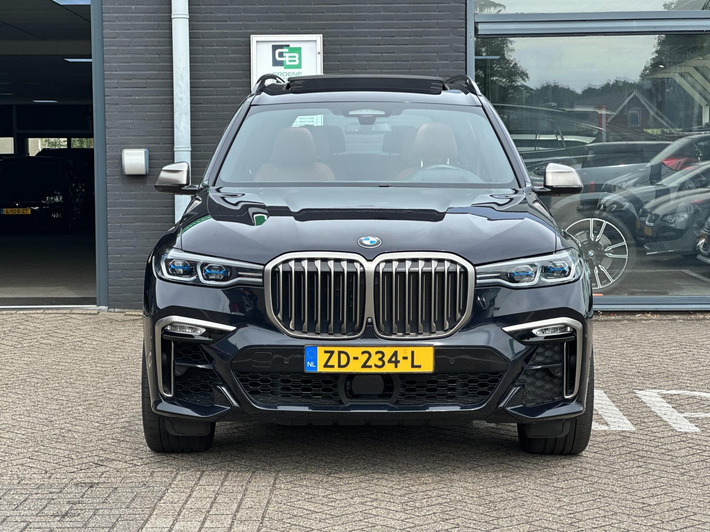 BMW BMW