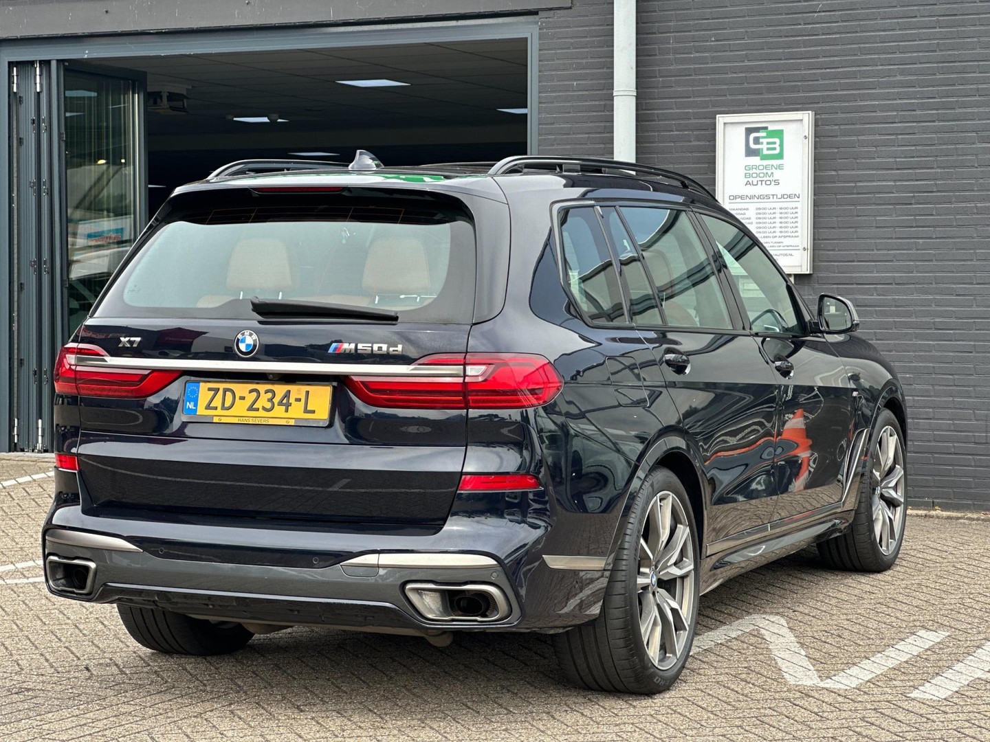 BMW BMW