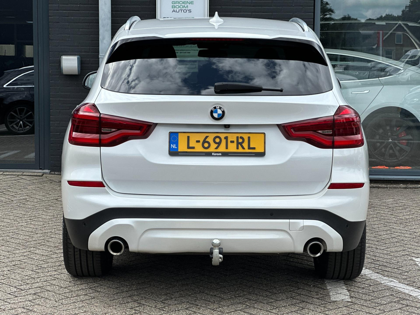 BMW