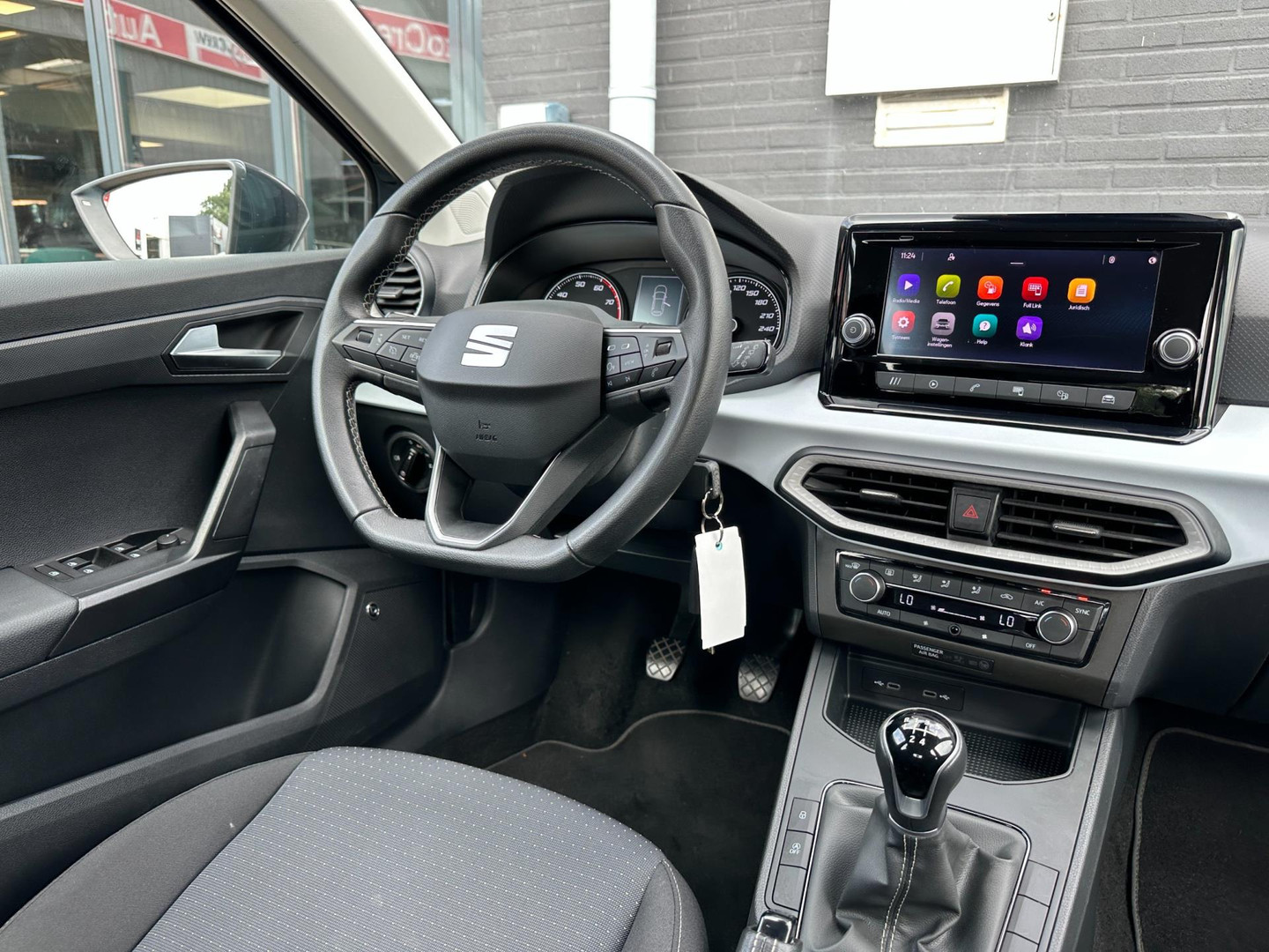 SEAT