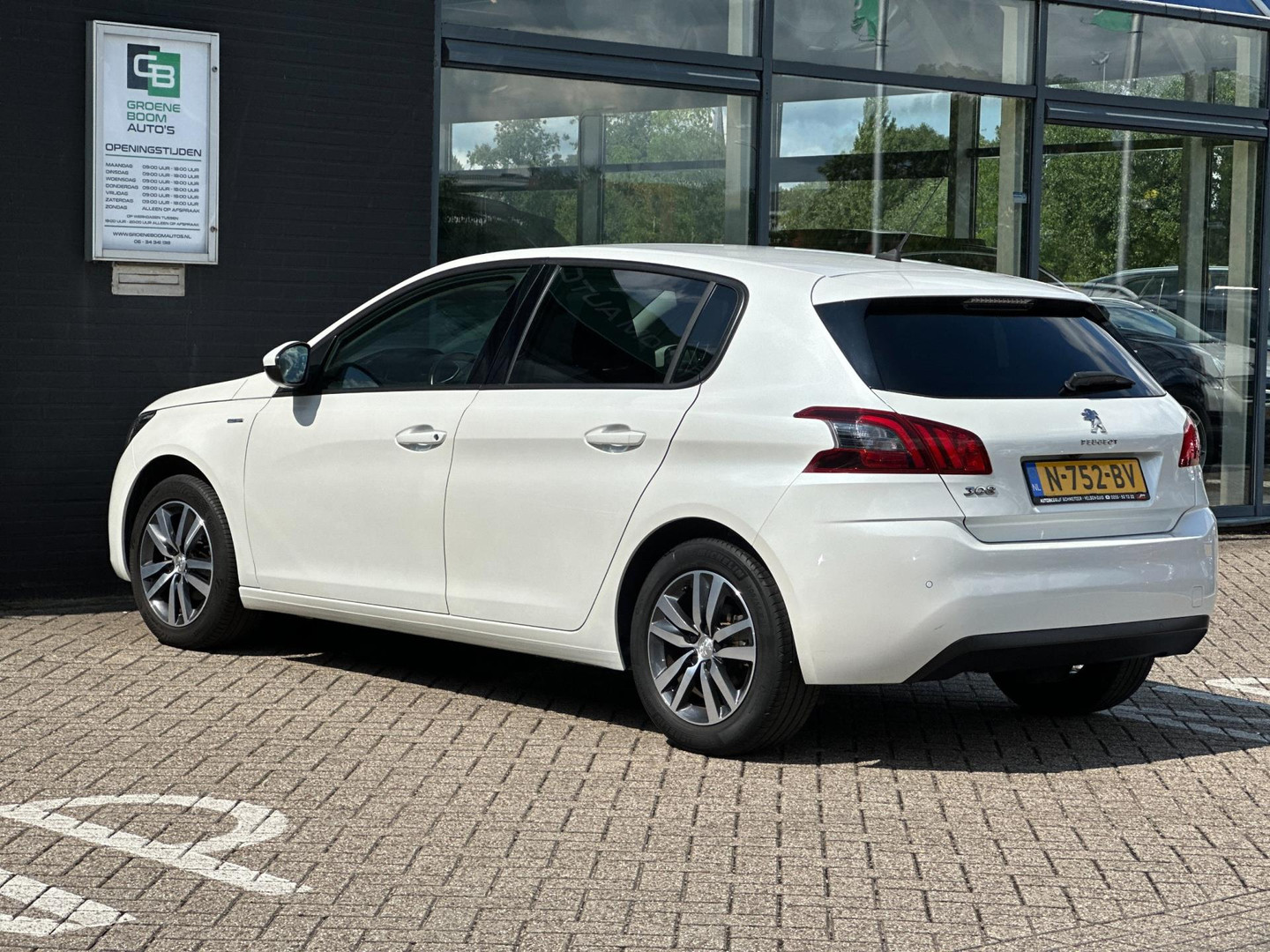 Peugeot