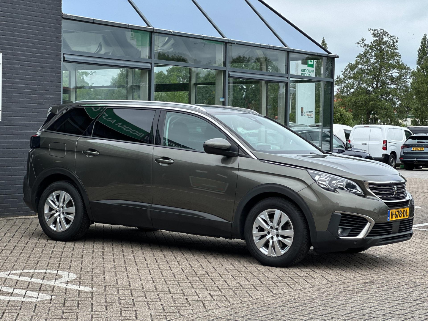 Peugeot