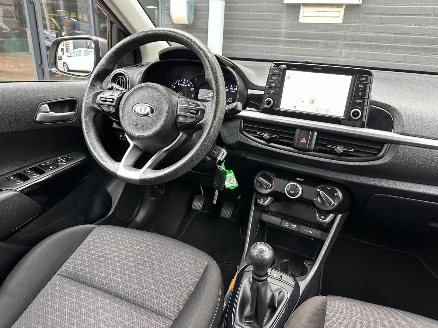Kia