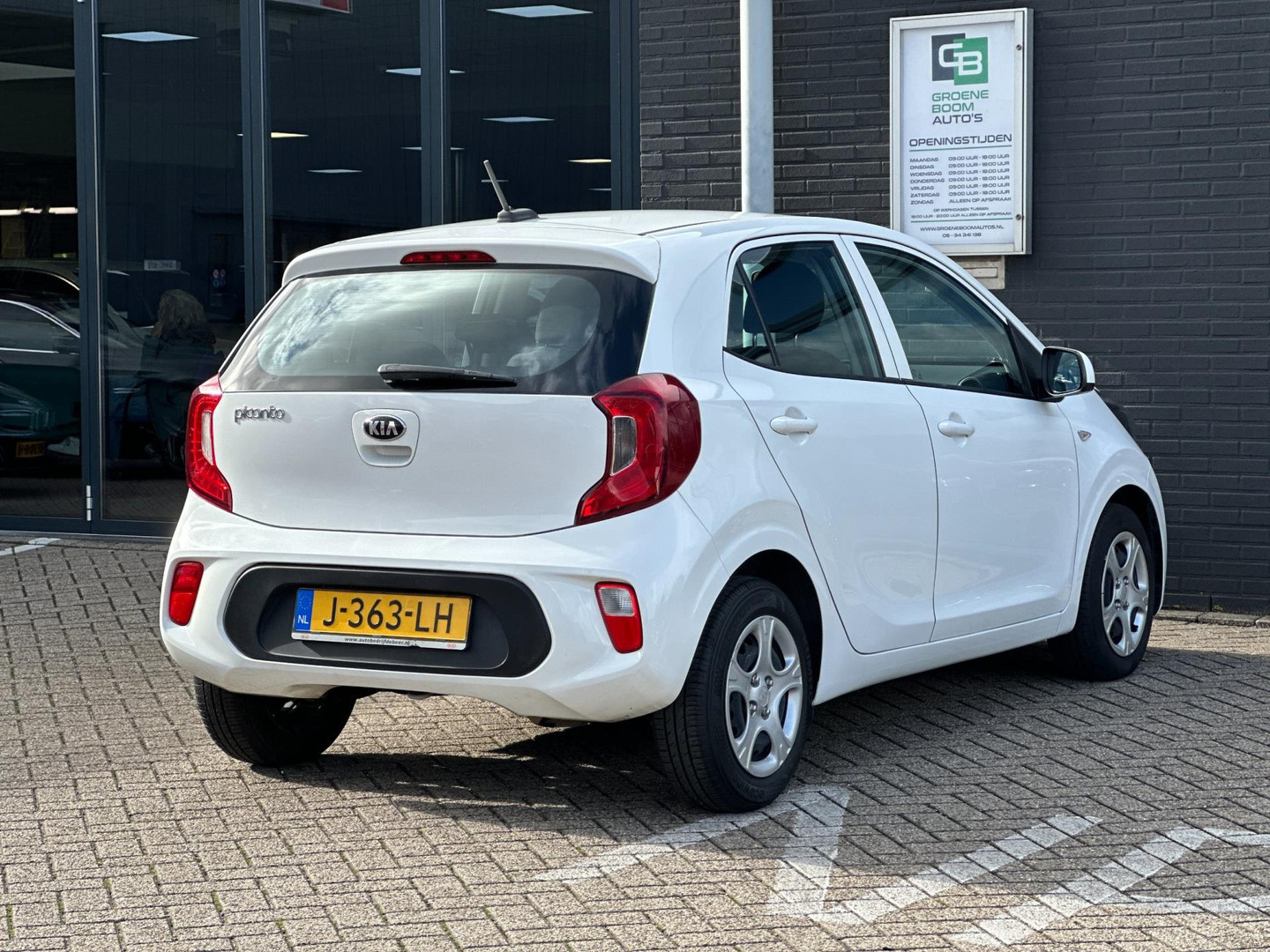 Kia
