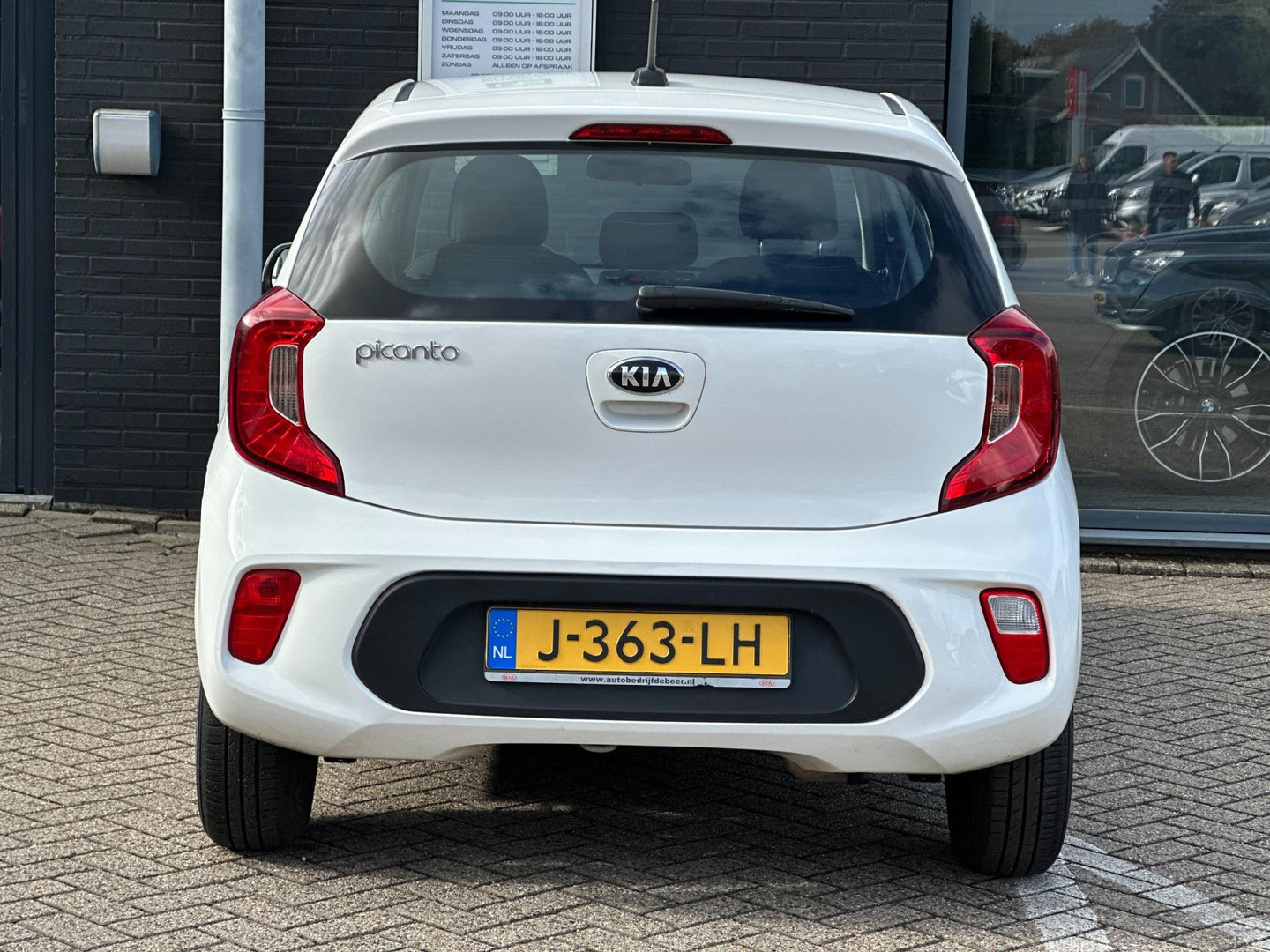 Kia